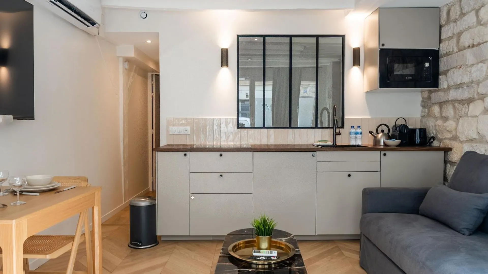 Lavie Maison A C & Sauna Apartment